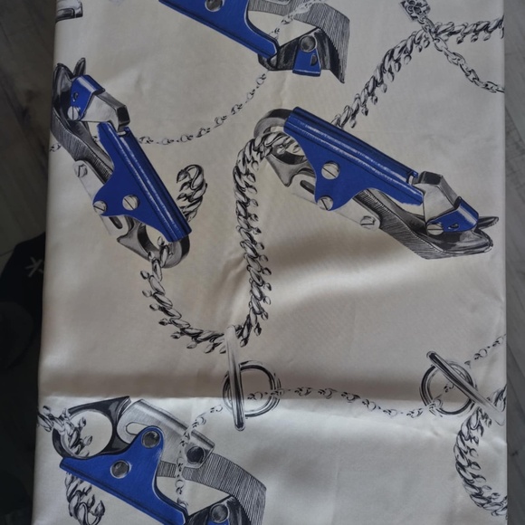 Burberry Silk Scarf - Picture 4 of 6